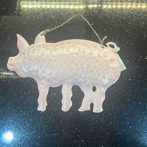 Pretty Pink Pig Wall Decor